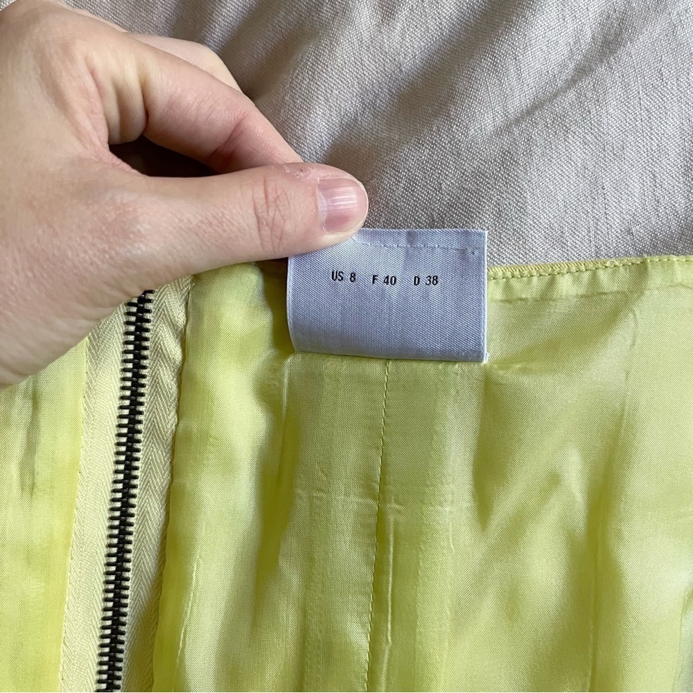 Akris Punto Pleated Yellow Lime Dress in Size 8 - Picture 4 of 7